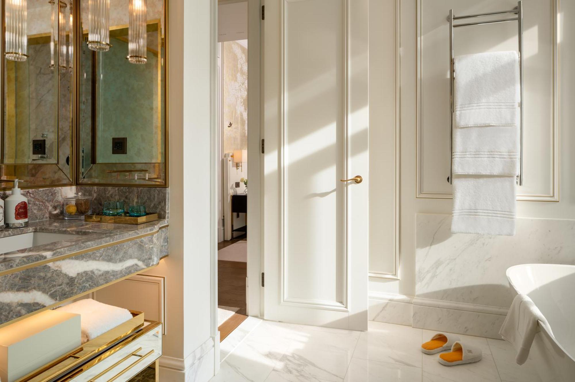 Corinthia Grand Hotel Du Boulevard Bucureşti Ngoại thất bức ảnh